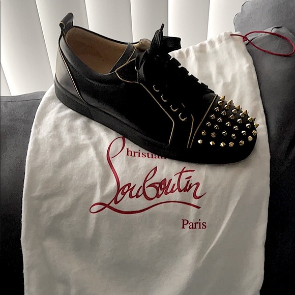 Christian Louboutin - Picture 1 of 4